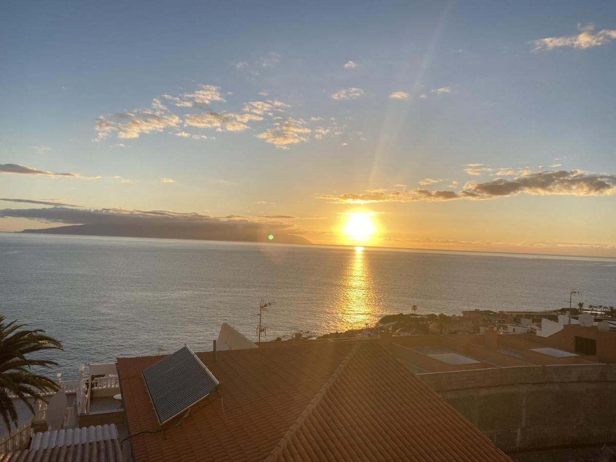 Atico Los Angeles Min 3 Nights Puerto de Santiago  Kültér fotó